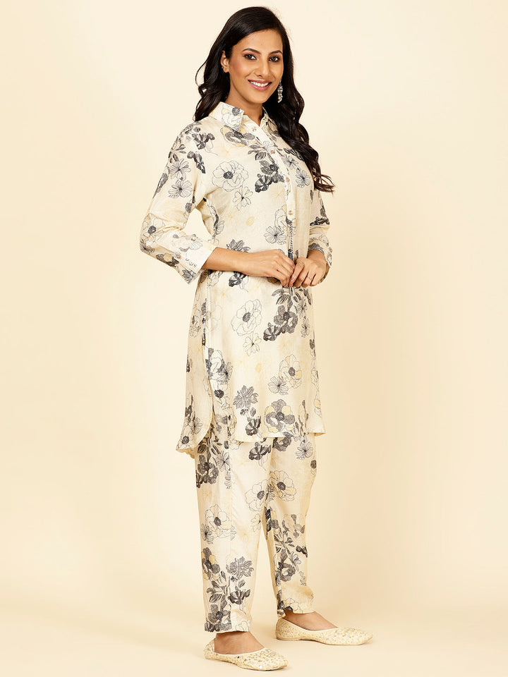 Floral Printed Muslin Kurti With Pants