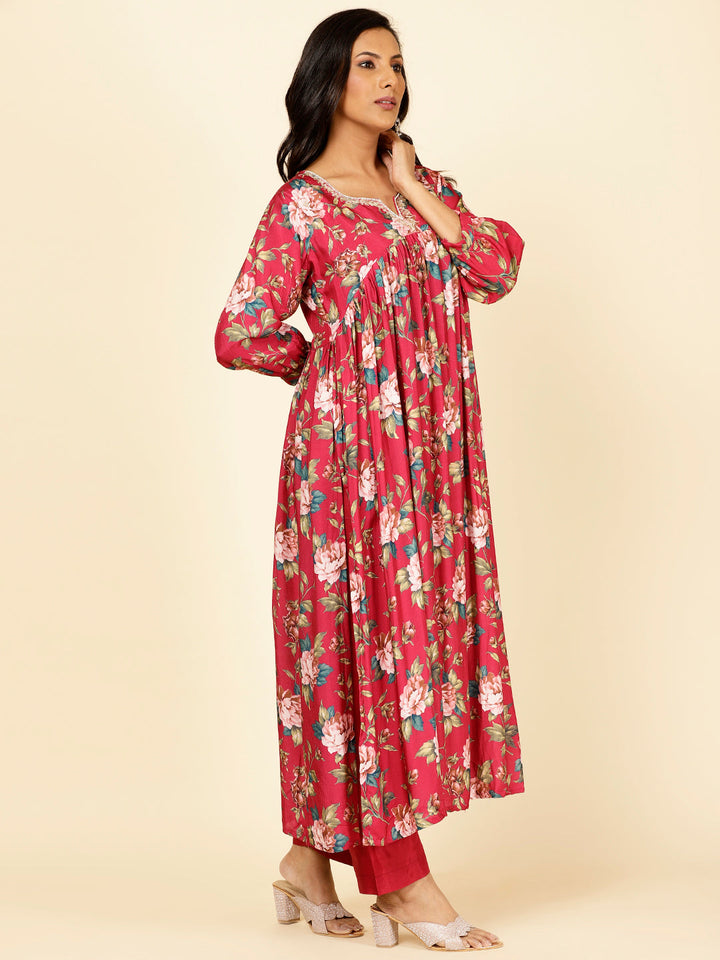 Floral Printed Muslin Kurta With Pants