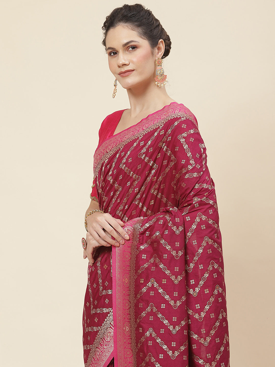 Zari Border Woven Handloom Saree