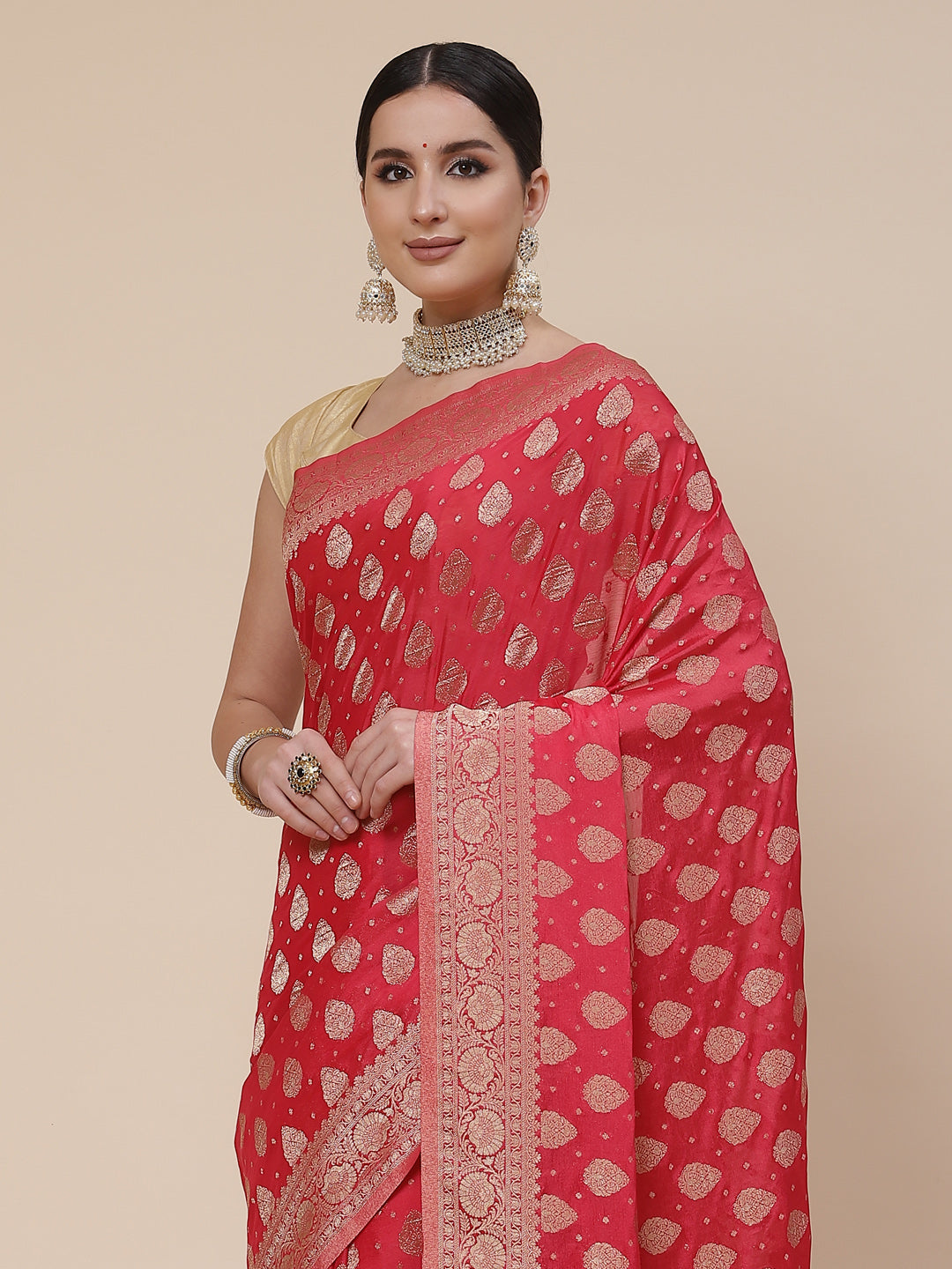 Zari Booti Crepe Plain Saree