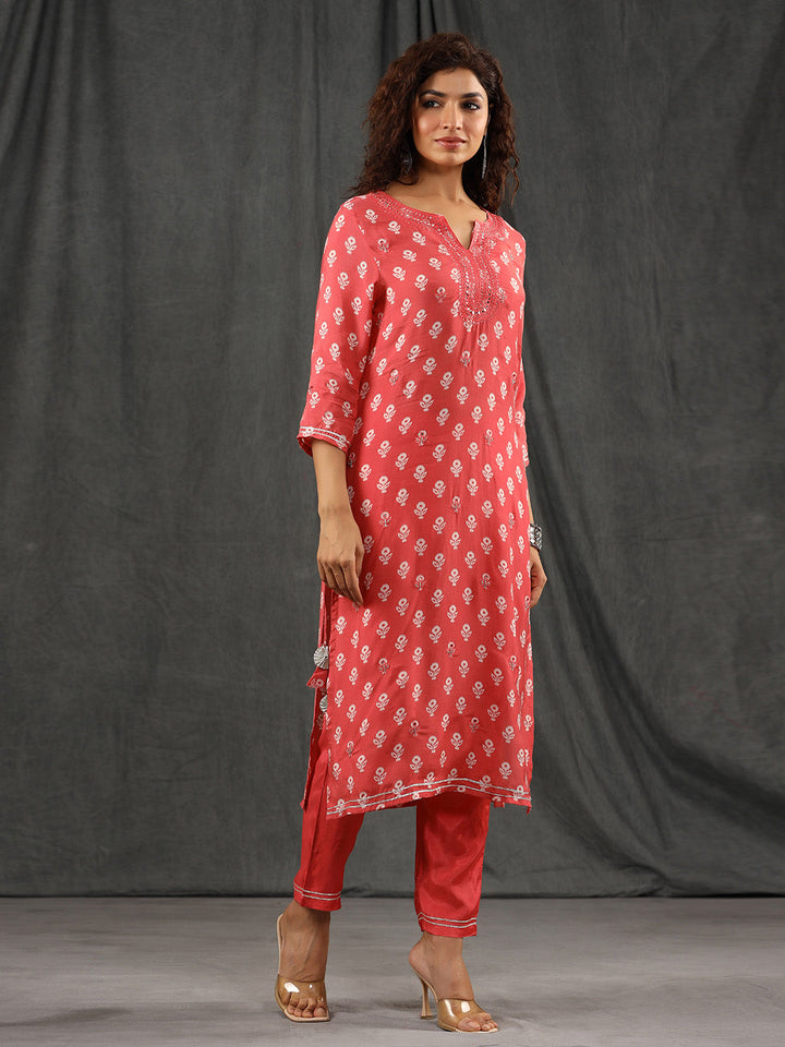 Floral Printed Muslin Kurta With Pants