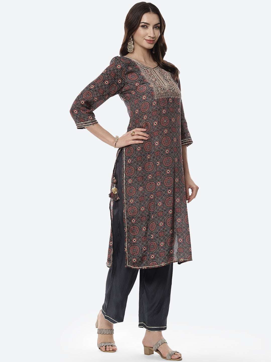 Block Printed Gota Patti Cotton Kurti With Pant
