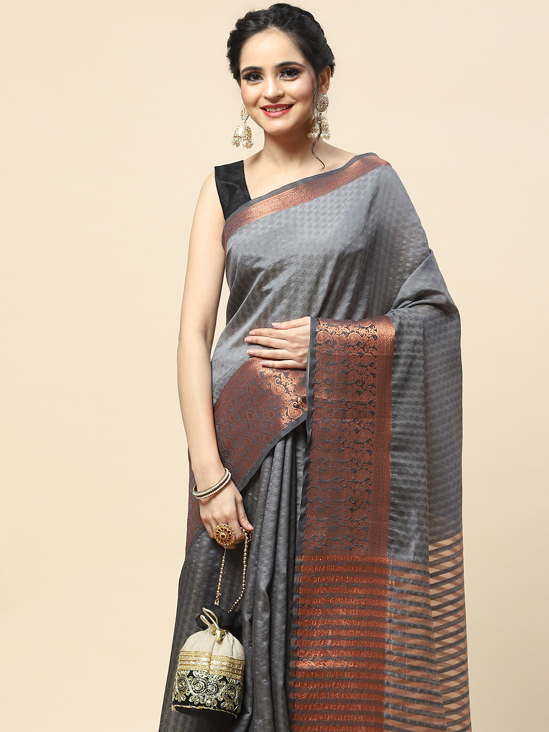 Plain Zari Border Handloom Woven Saree