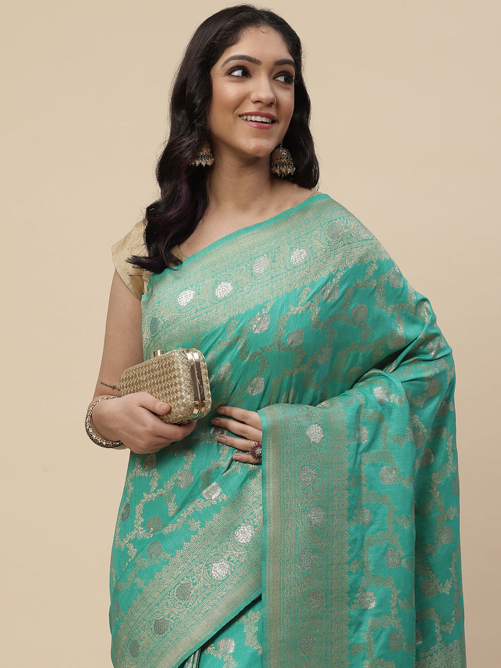 Zari Jaal Handloom Woven Saree