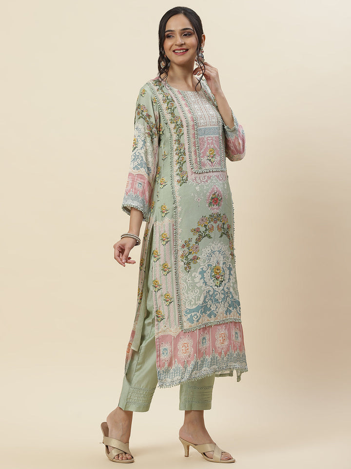 Floral Printed Muslin Kurta With Pants