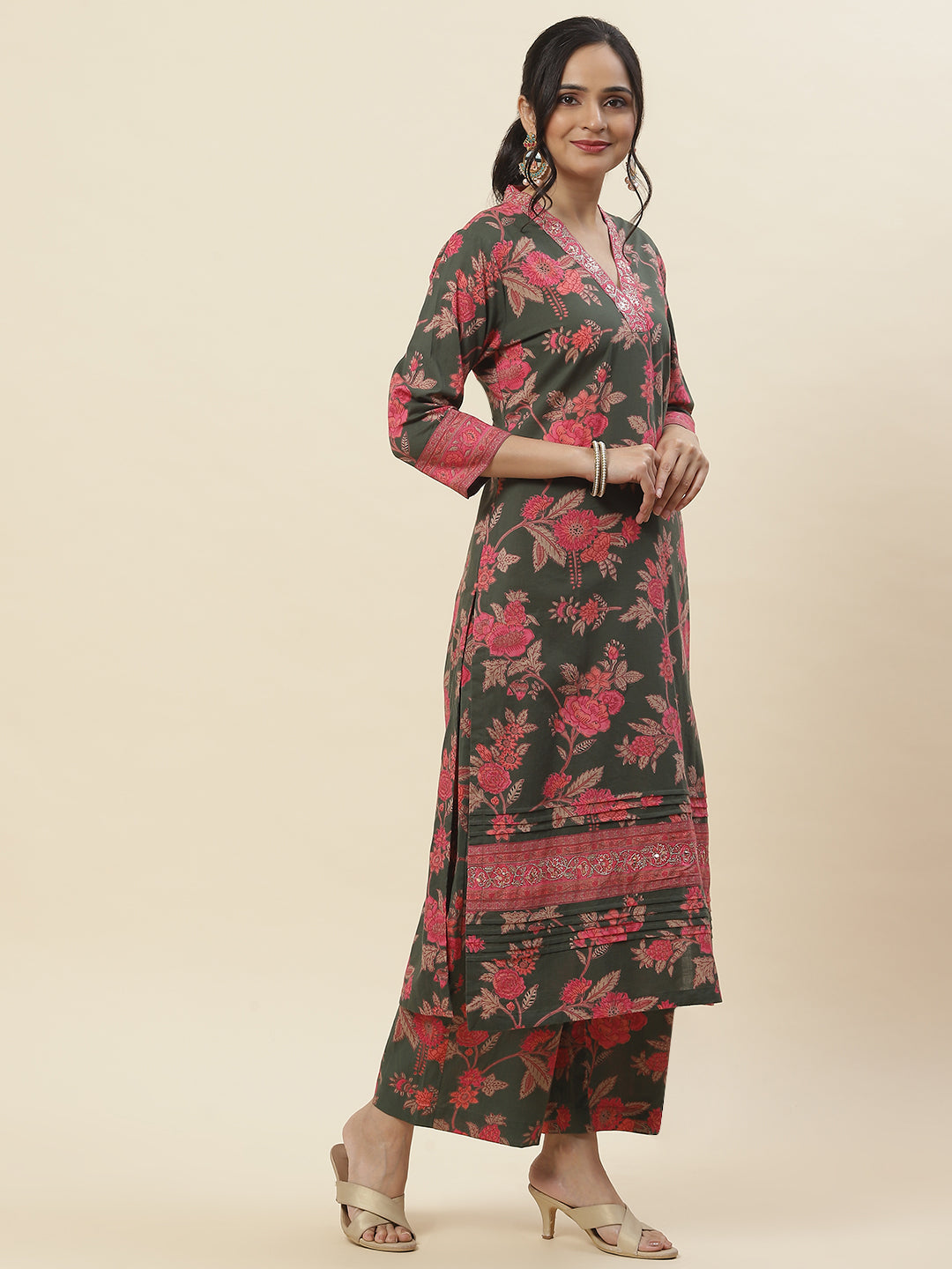 Floral Printed Cotton Kurta With Pants