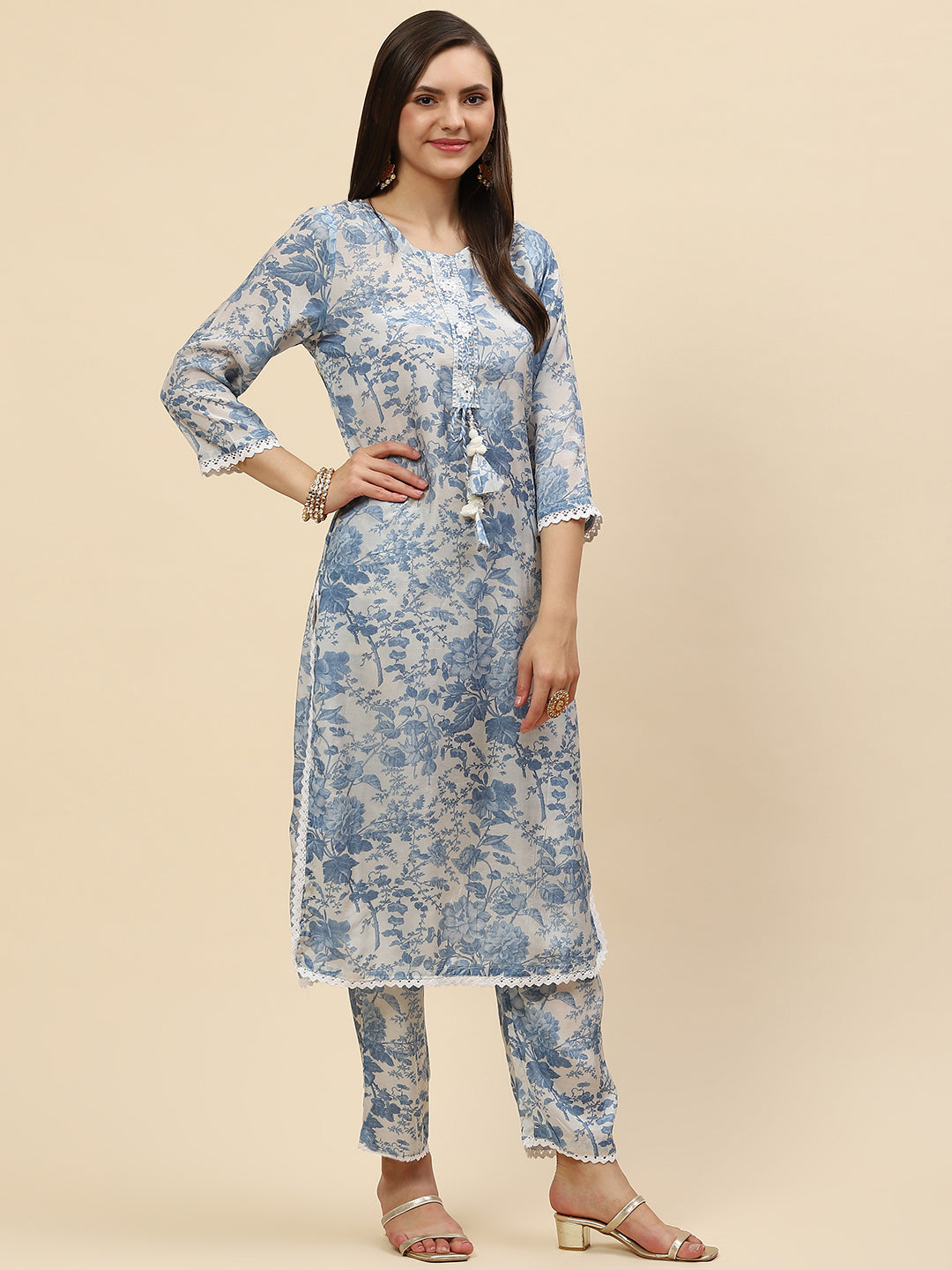 Floral Printed Muslin Kurta With Pants