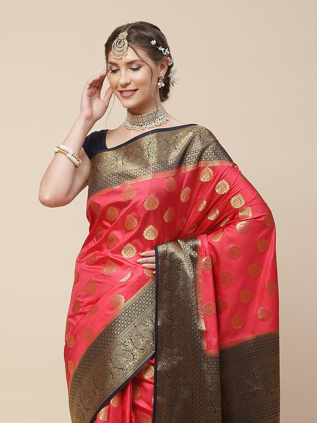 Zari Booti Woven Art Handloom Saree