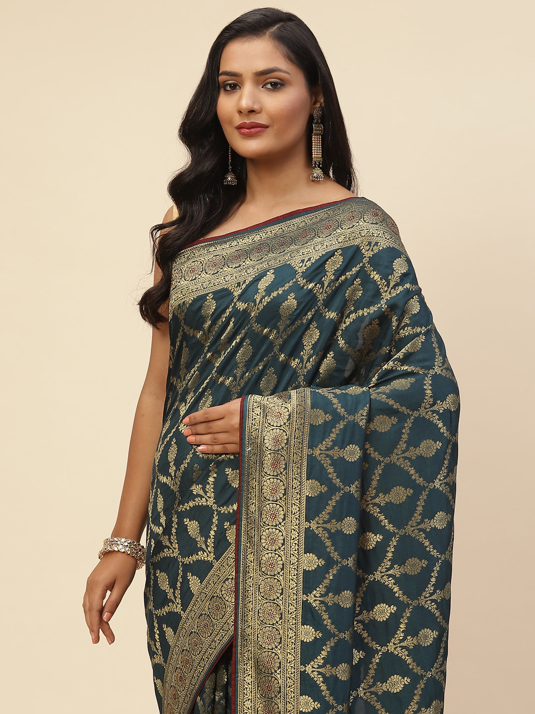 Resham Jaal Embroidered Banarasi Saree