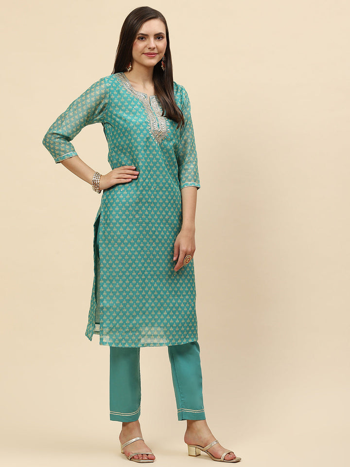 Gota Neck &amp; Printed Chanderi Kurta With Pants