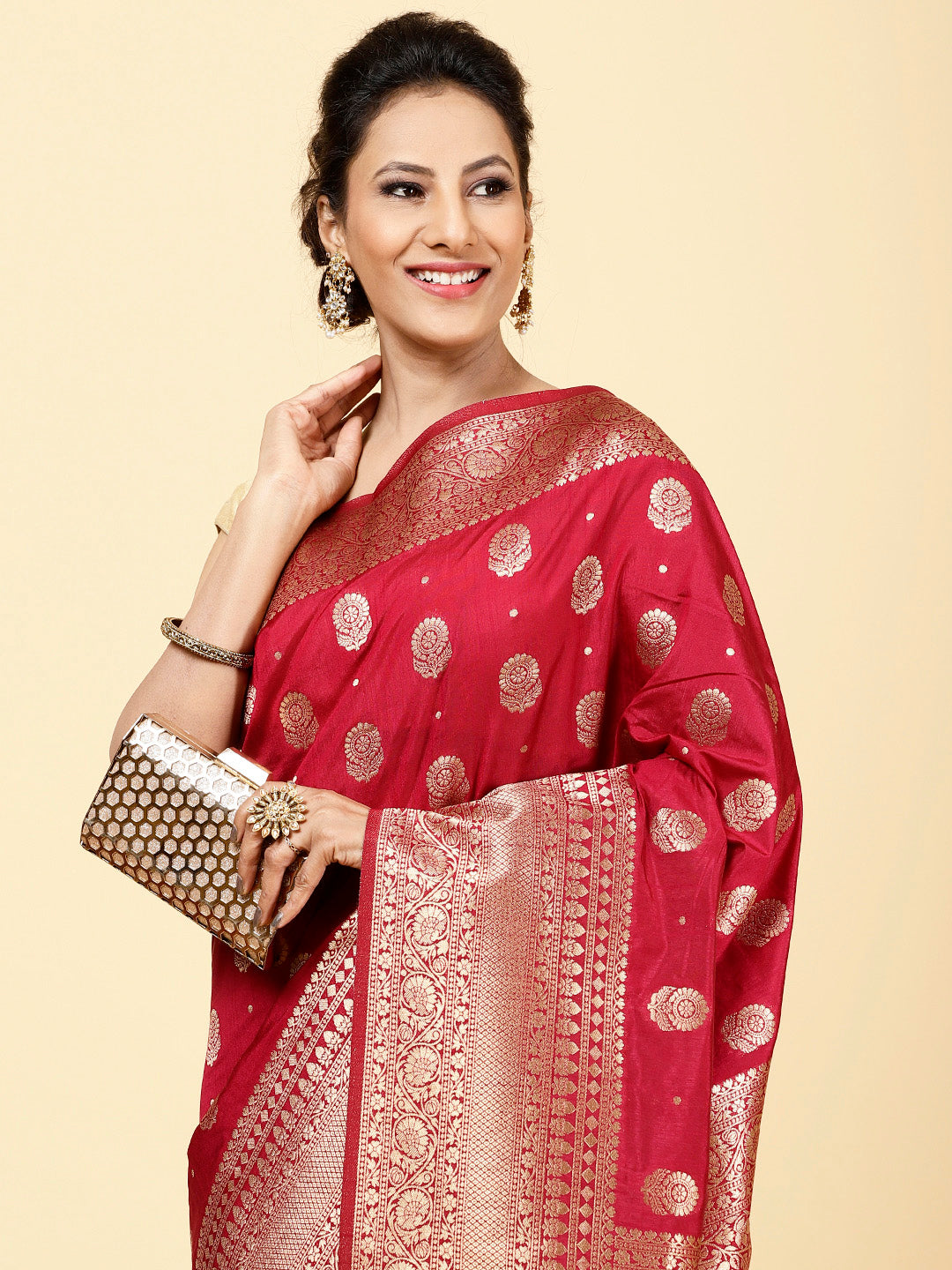 Floral Booti Handloom Woven Saree
