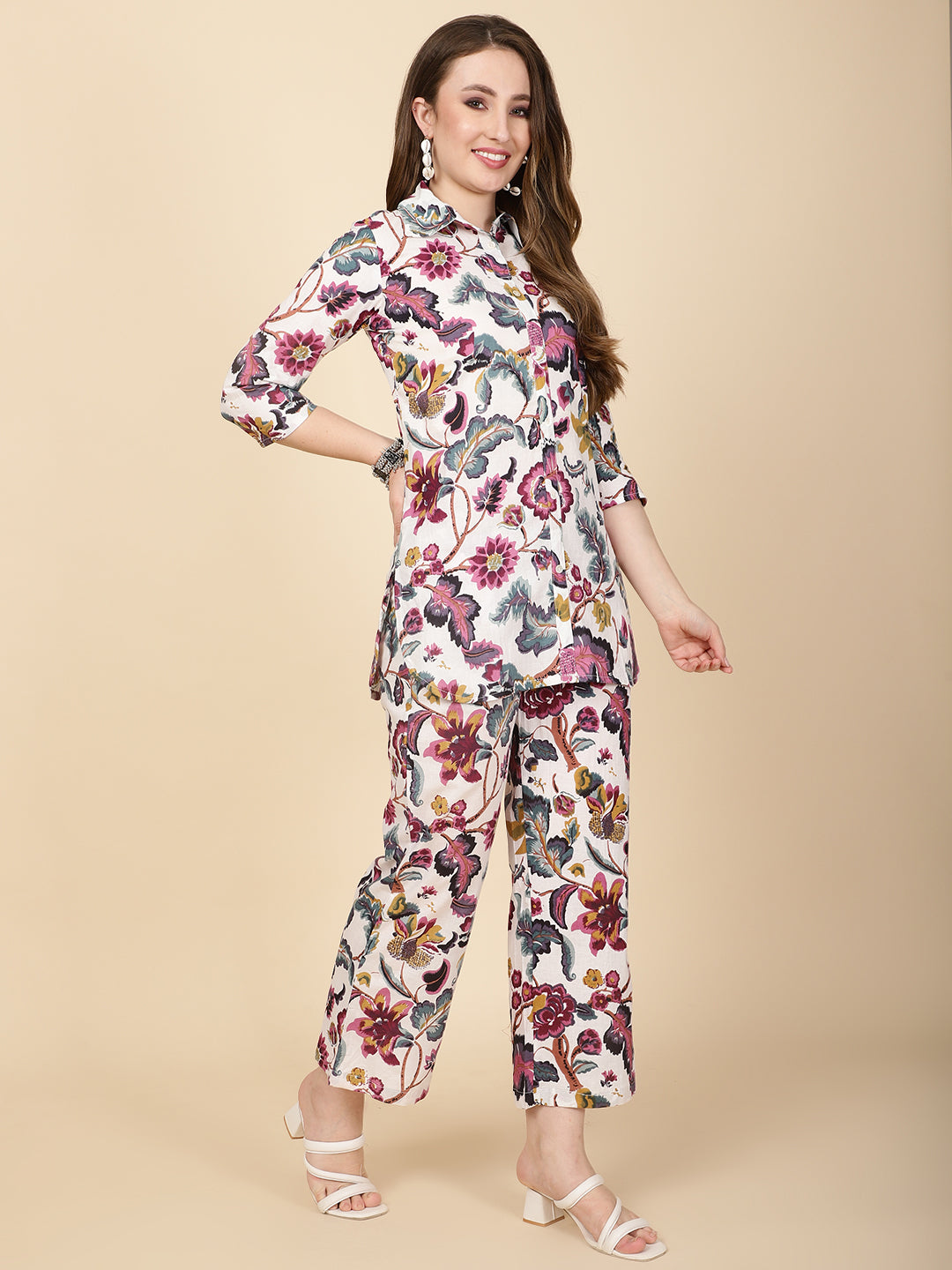 Floral Printed Cotton Kurti With Pants