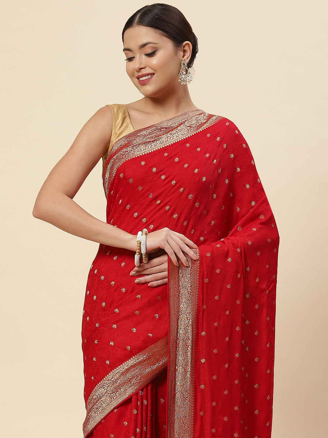 Zari Booti Crepe Plain Saree
