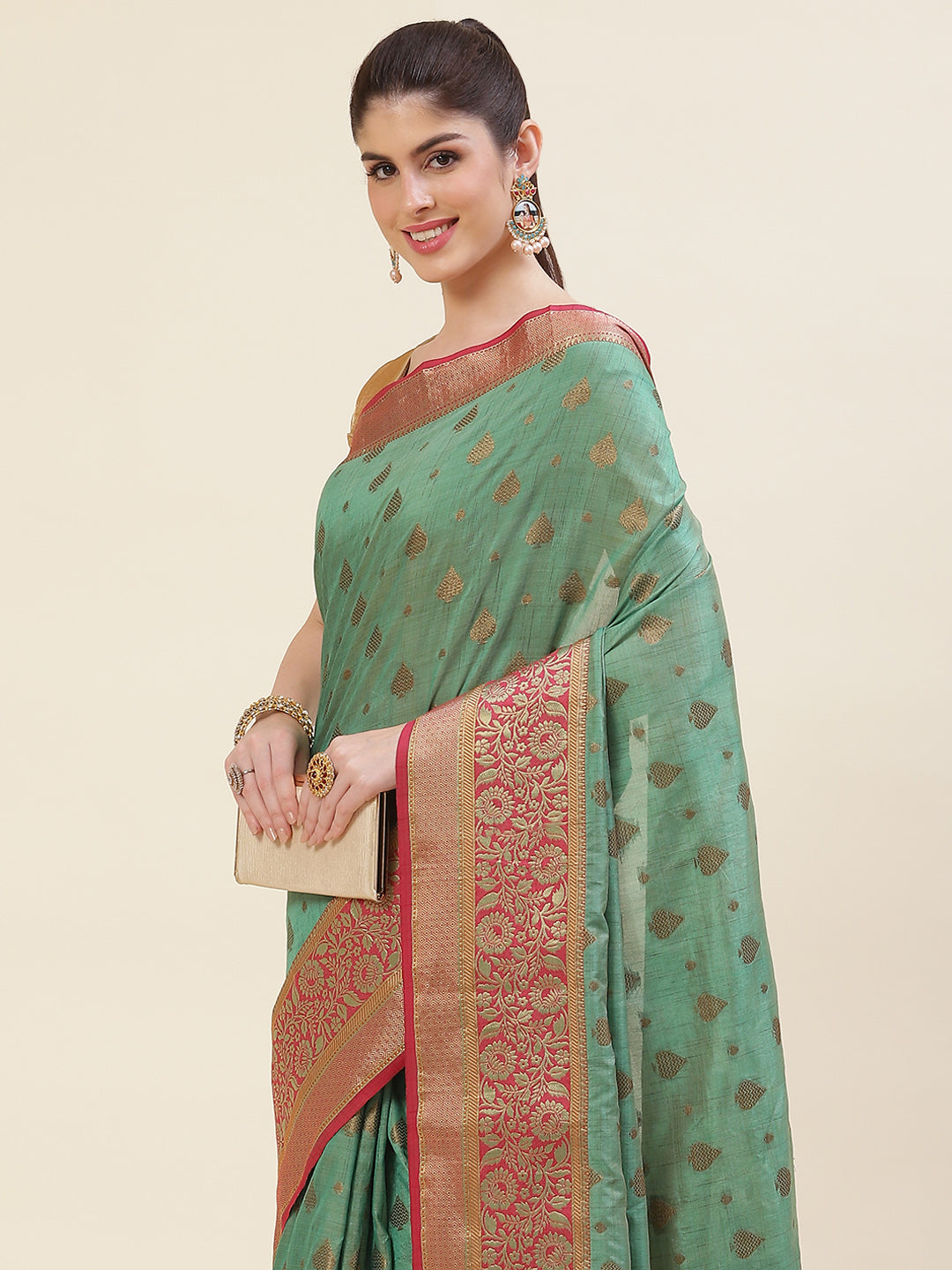 Zari Border Booti Handloom Woven Saree