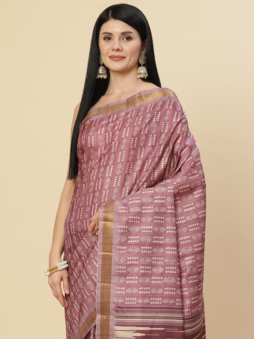 Printed Booti Tussar Saree