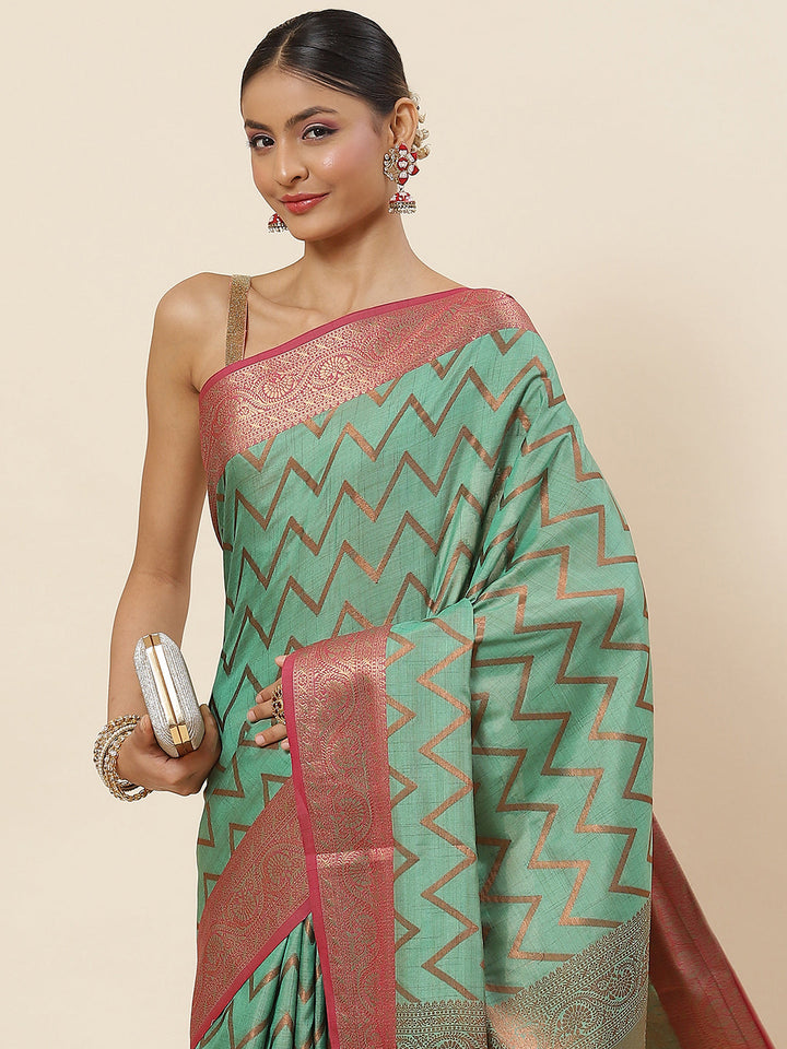Zari Jaal Woven Handloom Saree