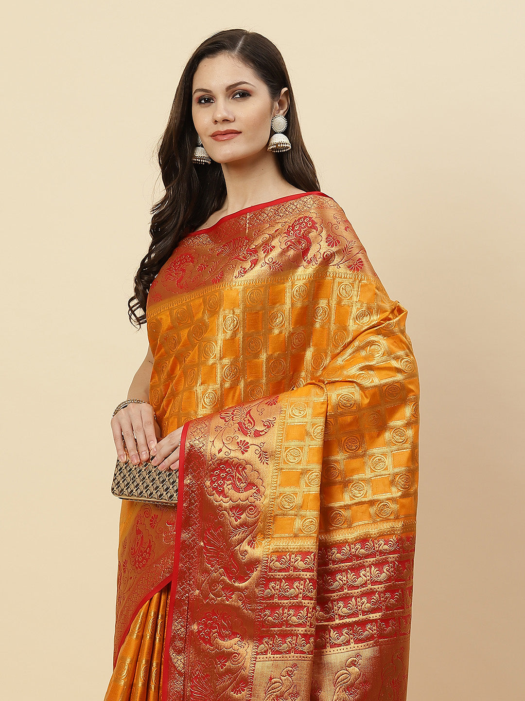 Zari Jaal Art Handloom Woven Saree