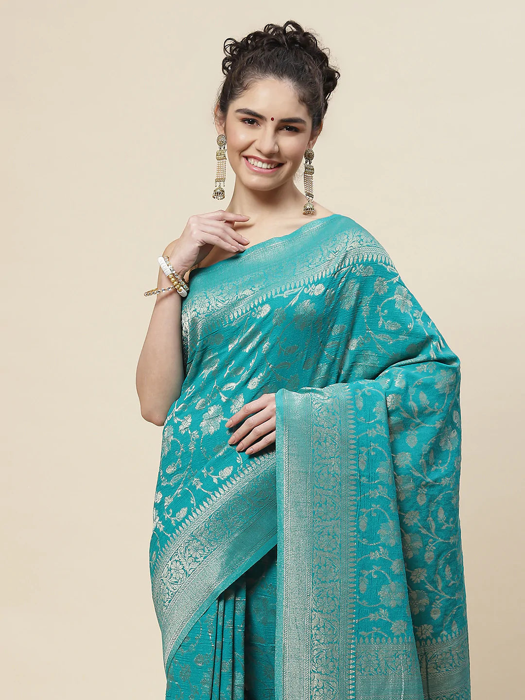 Floral Zari Jaal Tussar Plain Saree