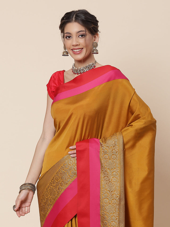 Zari Border Booti Cotton Woven Saree
