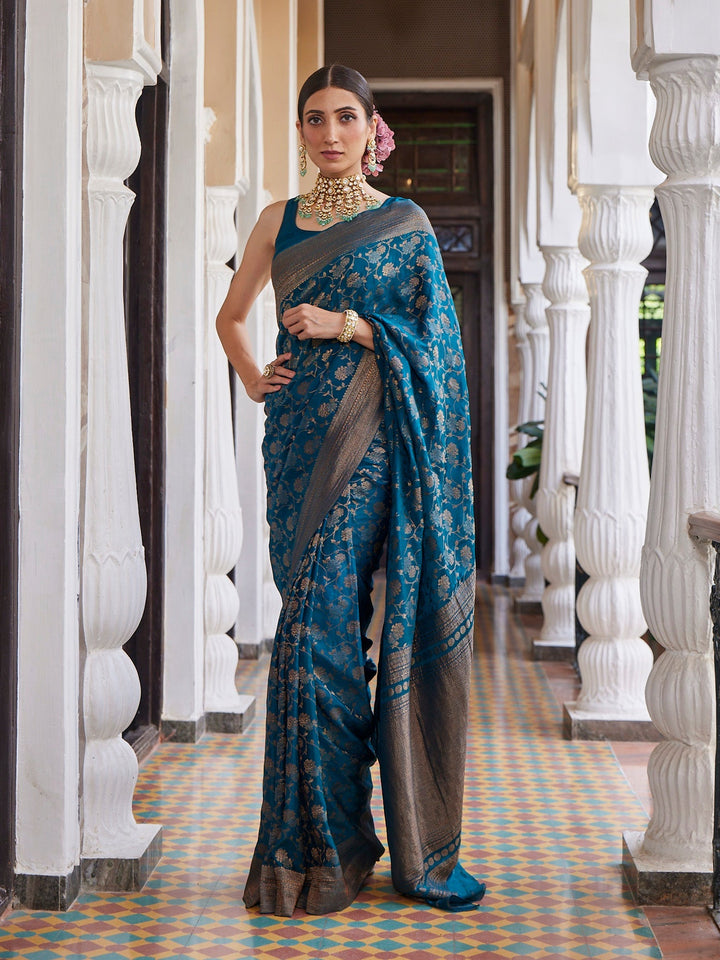 Floral Antique Jaal Crepe Plain Saree