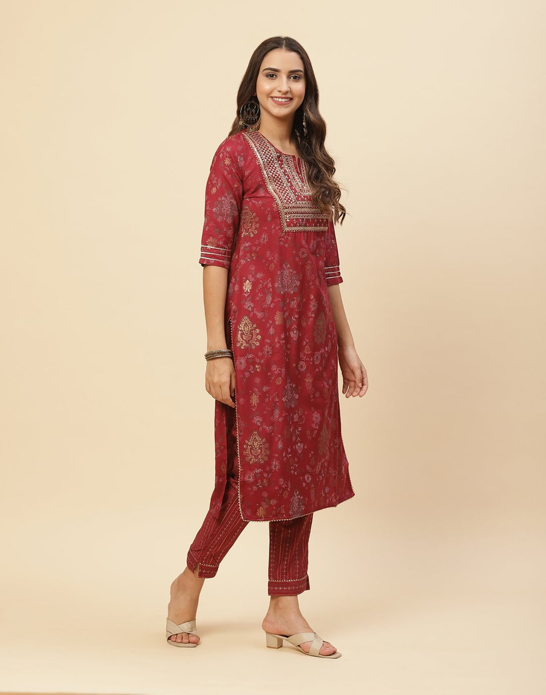 Embroidered Cotton Kurti With Pant