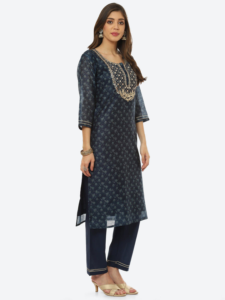 Gota Neck Printed Chanderi Kurta With Pant