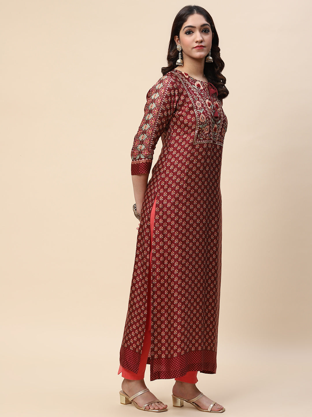 Zari Neck Embroidered &amp; Printed Satin Kurta