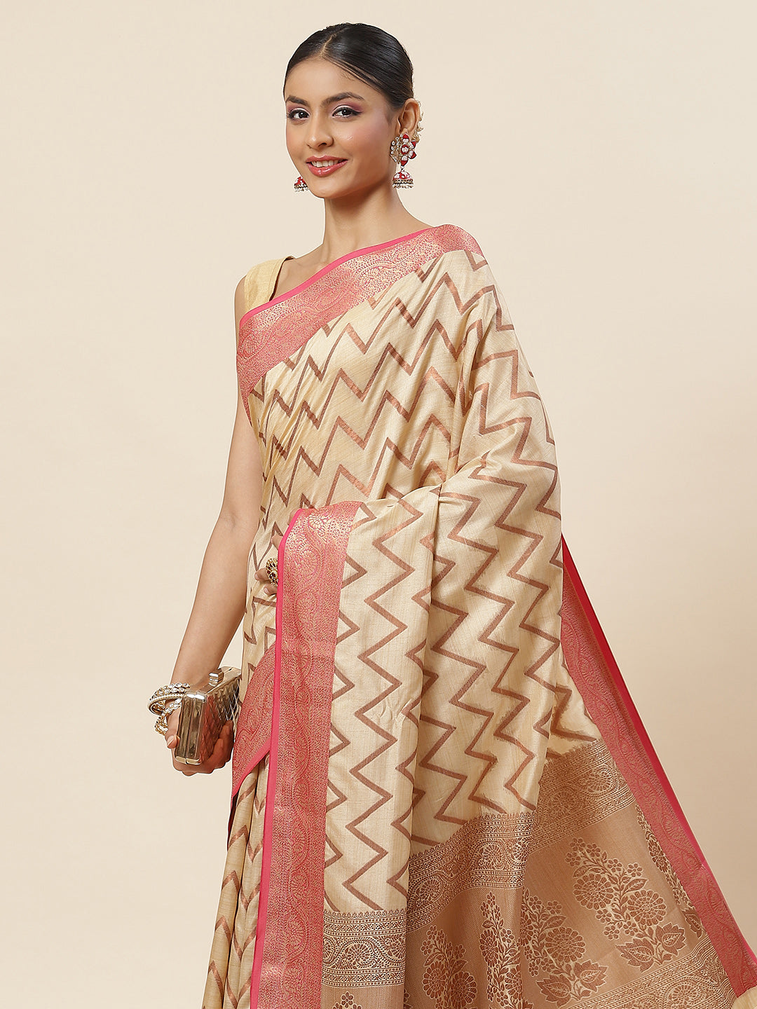 Zari Jaal Woven Handloom Saree