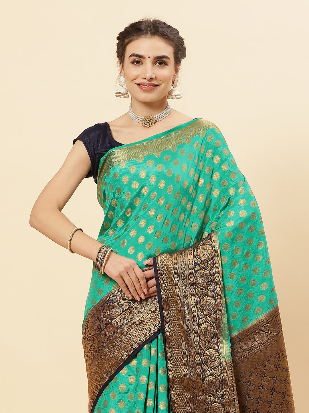 Art Handloom Saree with Zari Border Booti