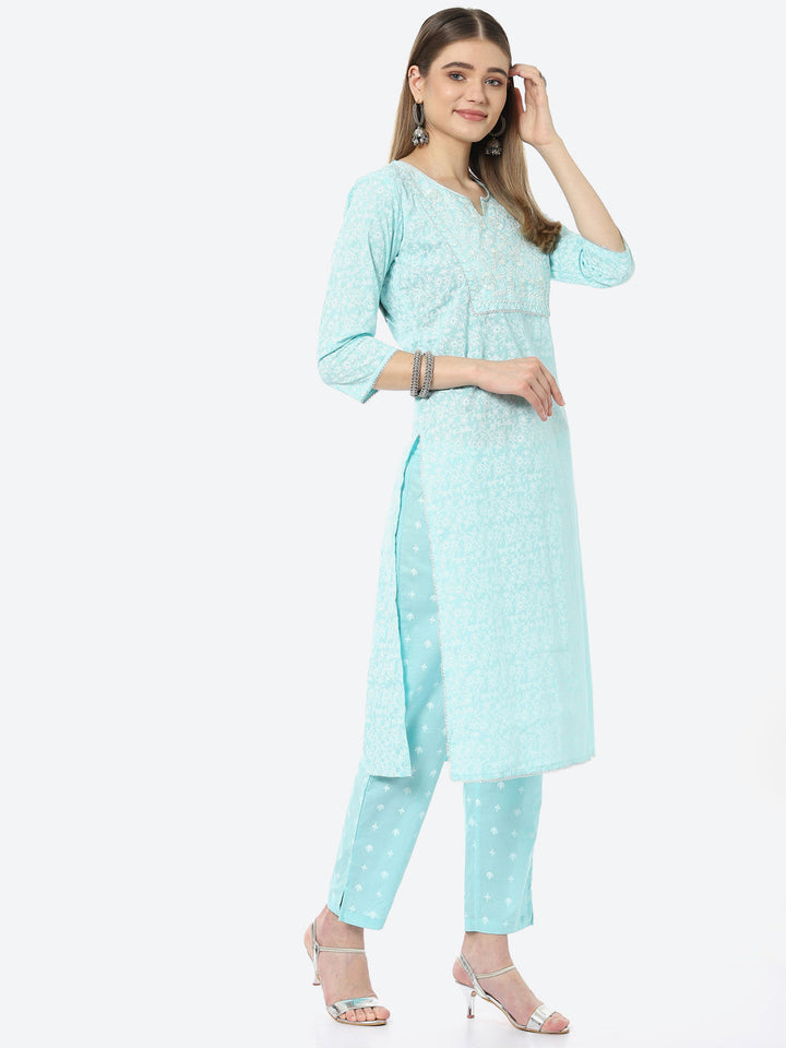 Resham Neck Booti Printed Cotton Kurta With Pant &amp; Cotton Dupatta