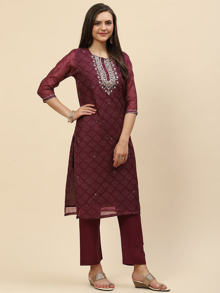 Mirror Embroidered &amp; Printed Chanderi Kurta With Pants