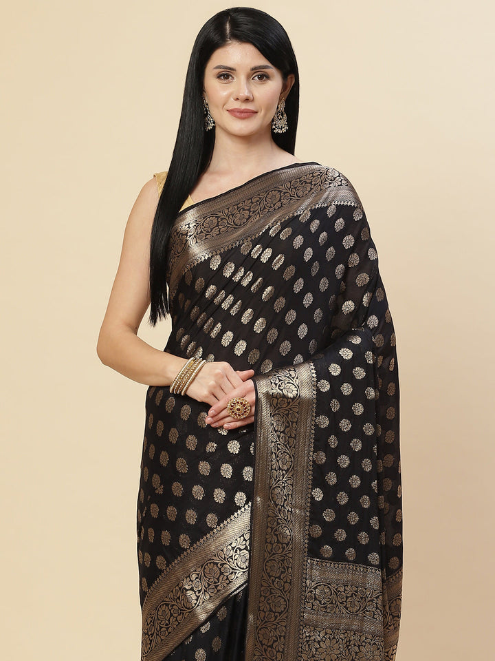 Zari Booti Crepe Plain Saree