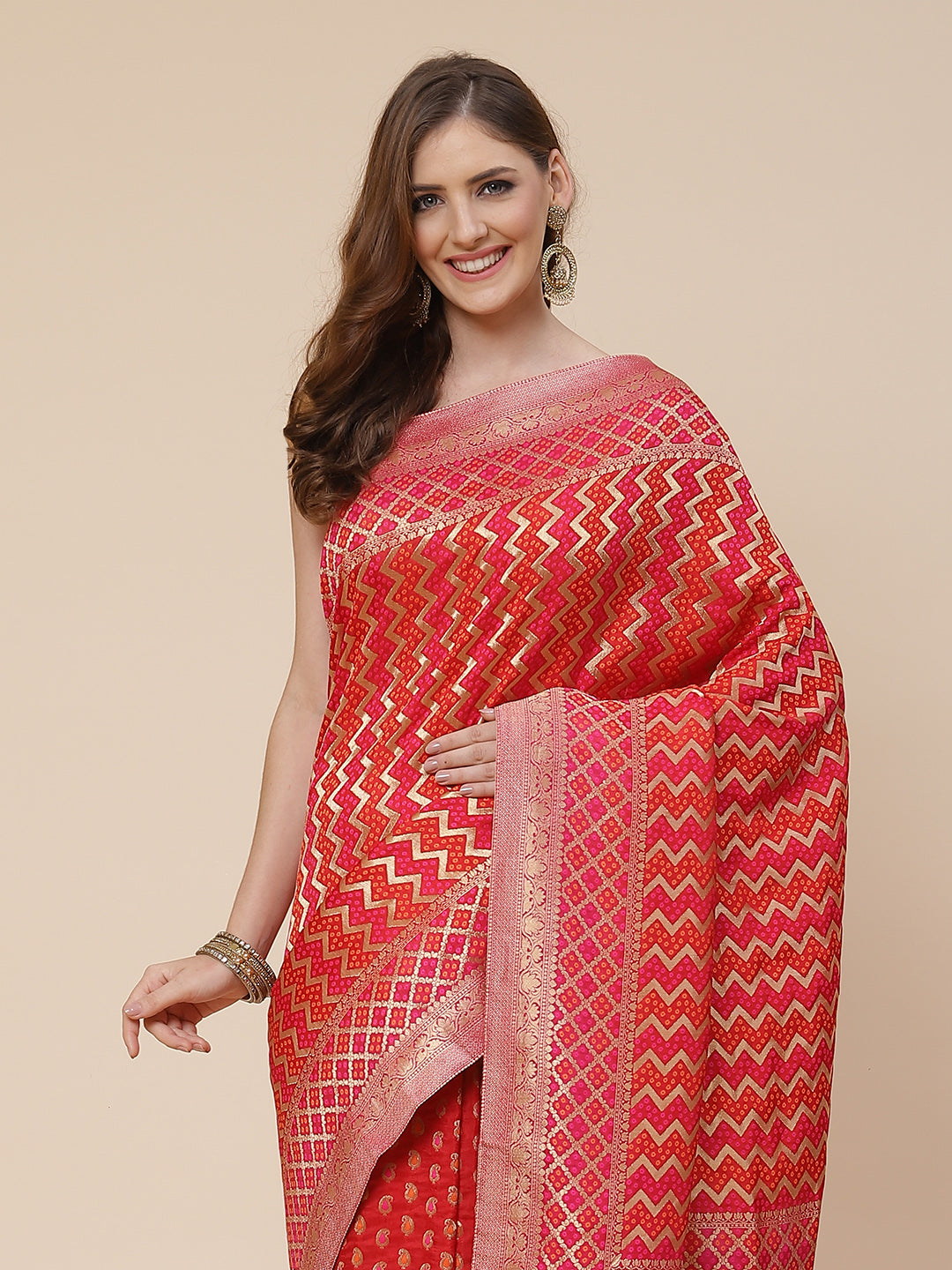 Zari Jaal Banarasi Woven Saree