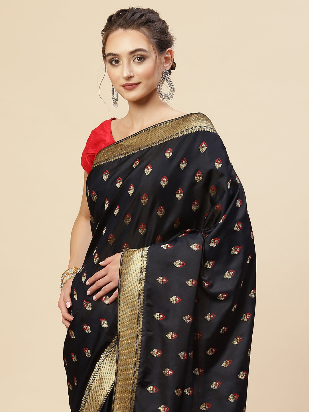 Floral Stone Jaal Banarasi Woven Saree