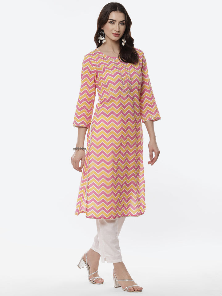 Leheriya Printed Neck Zari Cotton Kurti With Pant