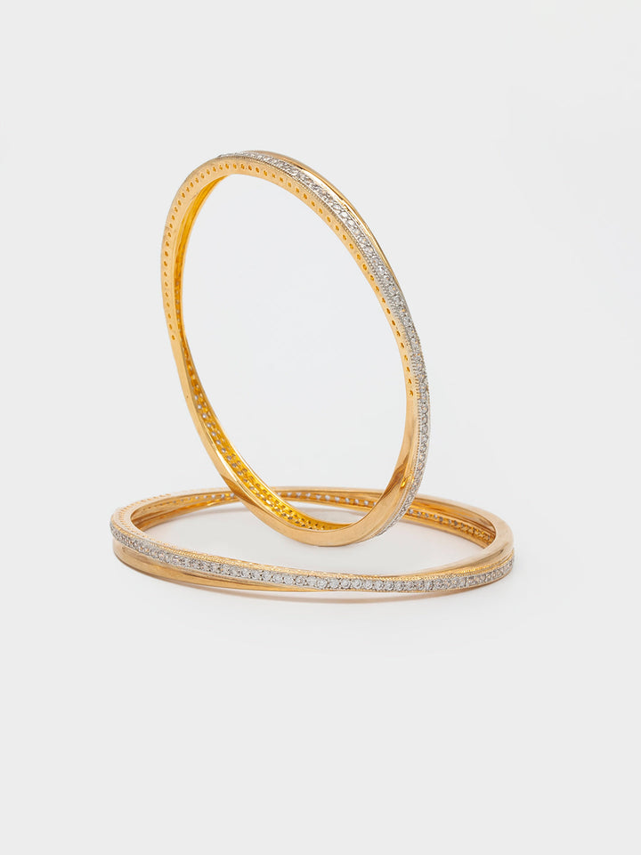 BANGLE (JEWELRY)