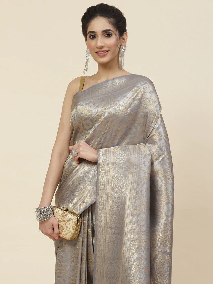 Zari Jaal Handloom Woven Saree