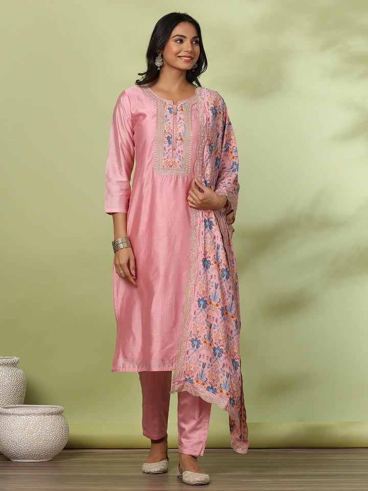 Neck Embroidered Chanderi Kurta With Pants &amp; Dupatta