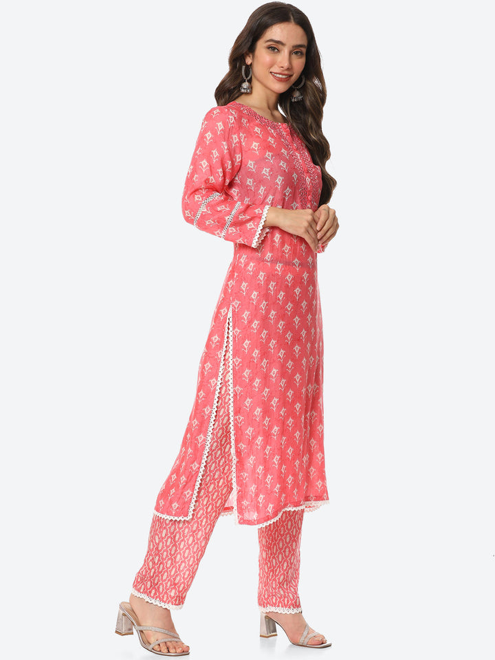 Printed Neck Embroidered Muslin Kurta With Pant