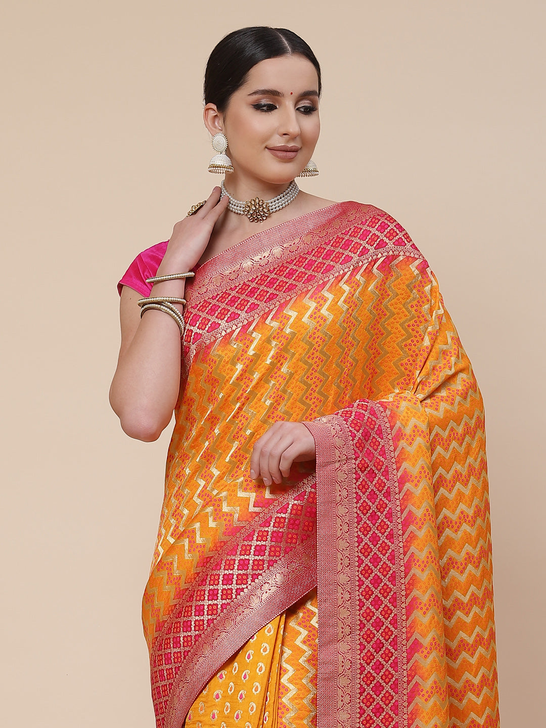 Zari Jaal Banarasi Woven Saree