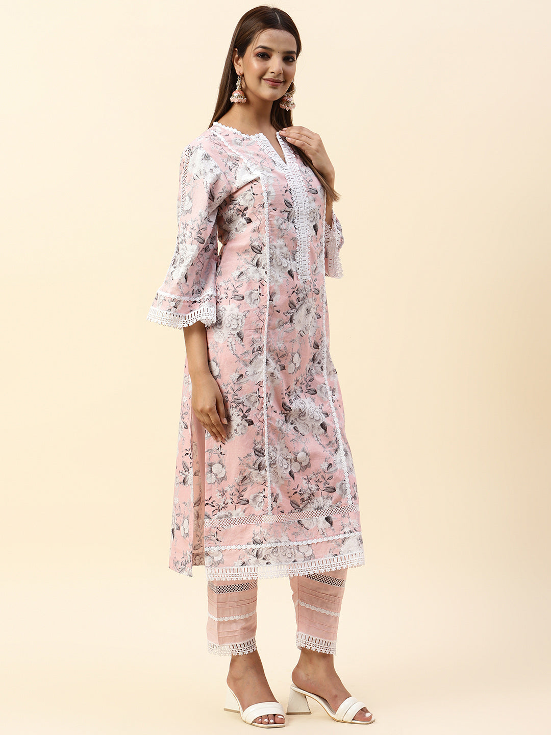 Floral Printed Cotton Kurta With Pants