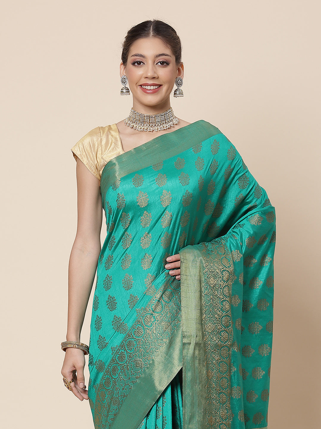 Zari Border Booti Art Handloom Woven Saree