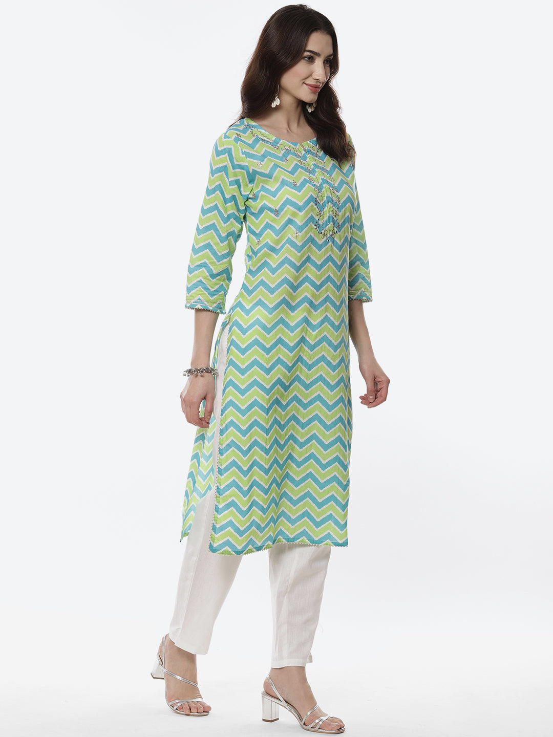 Leheriya Printed Neck Zari Cotton Kurti With Pant