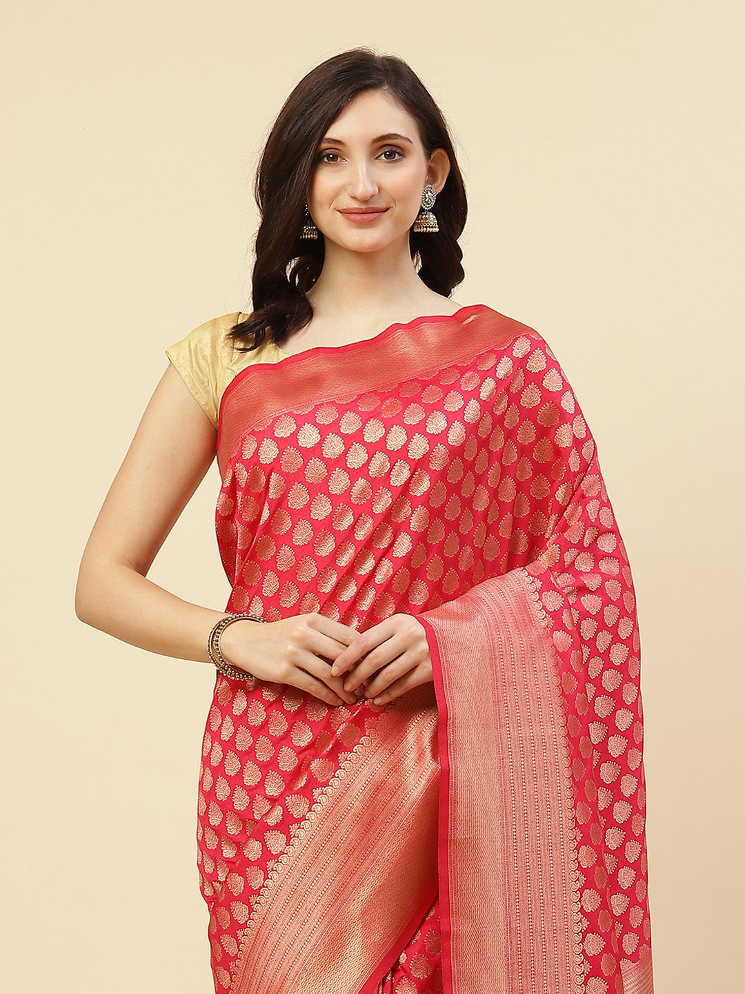 Zari Booti Border Woven Art Handloom Saree