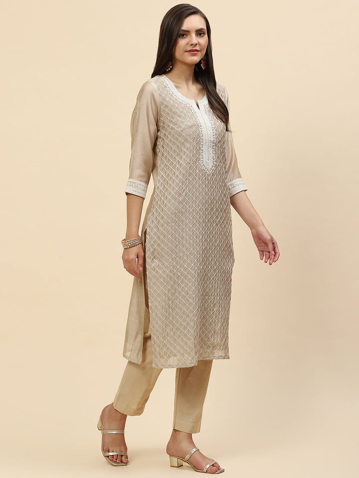 Sequin Embroidered Chanderi Kurta With Pants