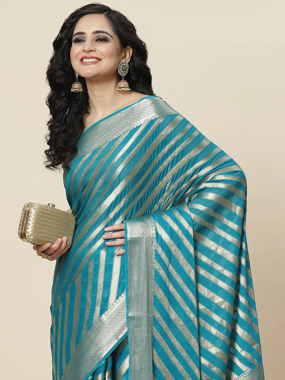 Zari Jaal Georgette Plain Saree
