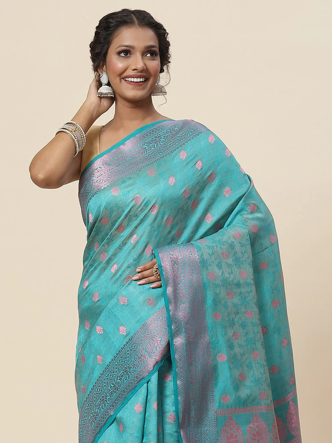 Zari Booti Handloom Woven Saree