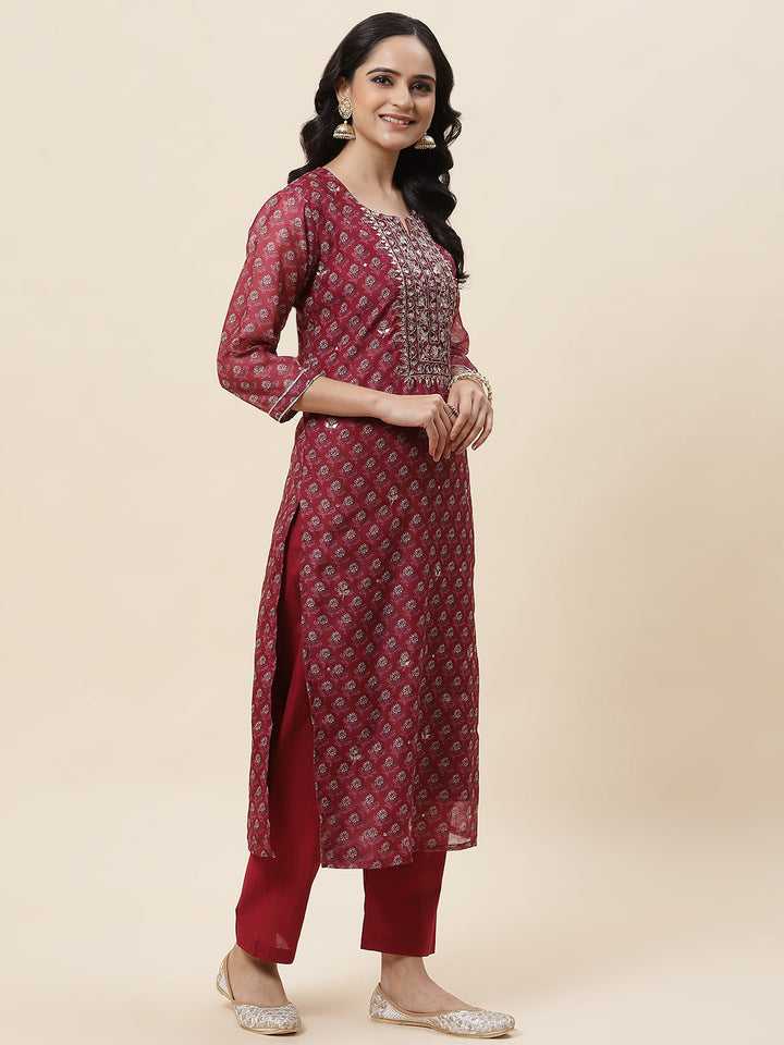Floral Printed Chanderi Kurta With Pants &amp; Dupatta