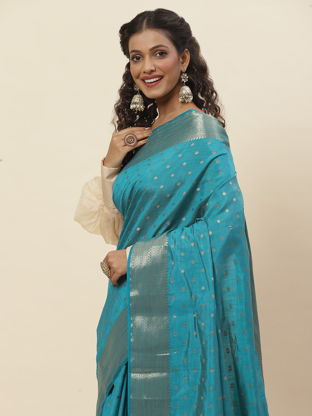 Zari Border Woven Handloom Saree