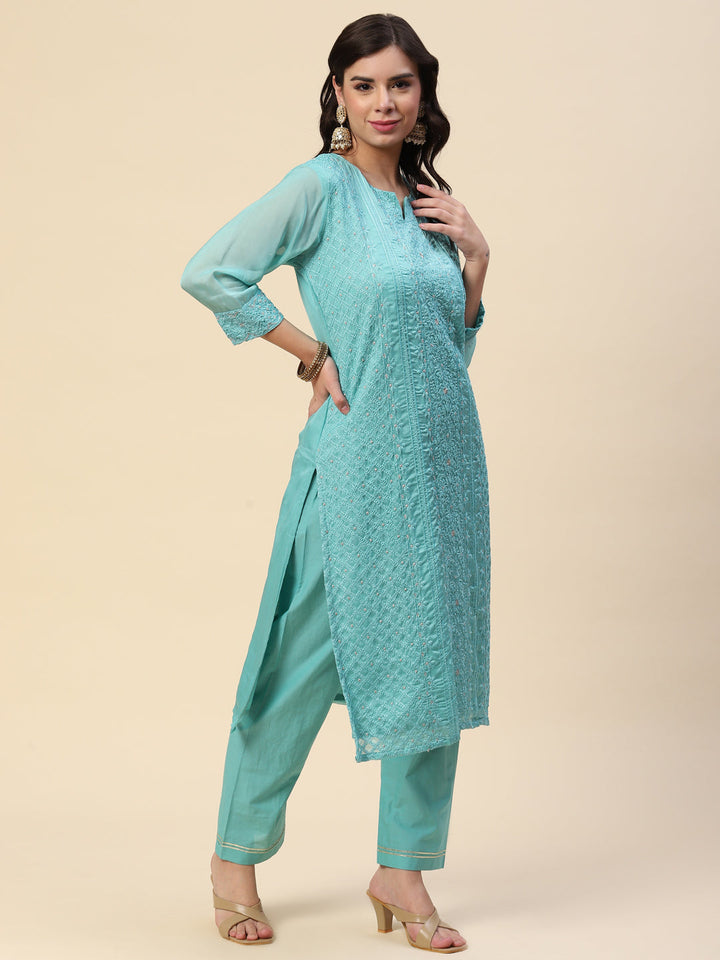 Resham Embroidered Booti Organza Kurta With Pants &amp; Dupatta